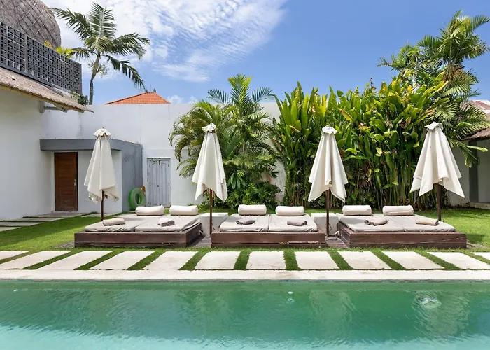 Saga Ultra * Seminyak