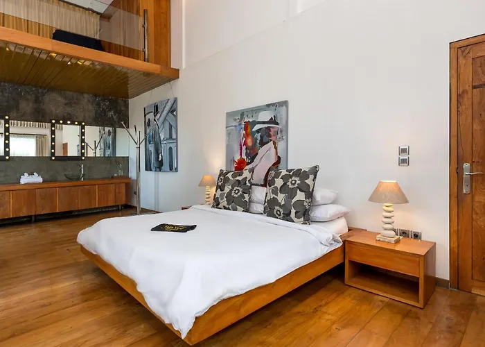 Saga Ultra Seminyak